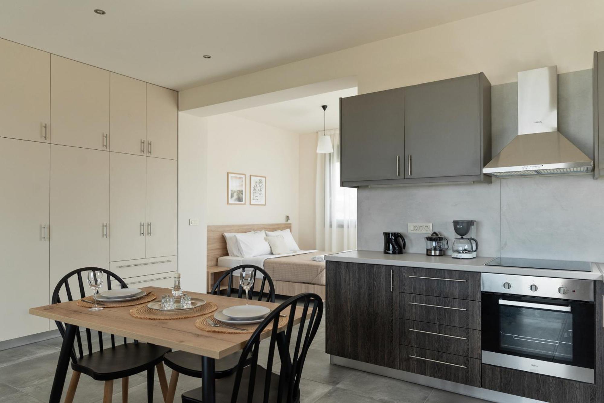 Oliva Verde Residences Galatas  Екстер'єр фото